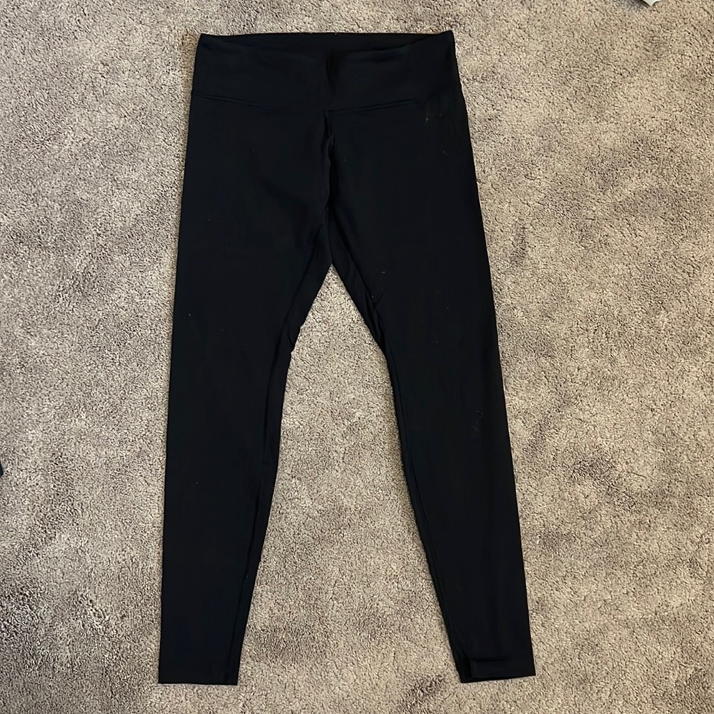 Lululemon • Low Rise Leggings